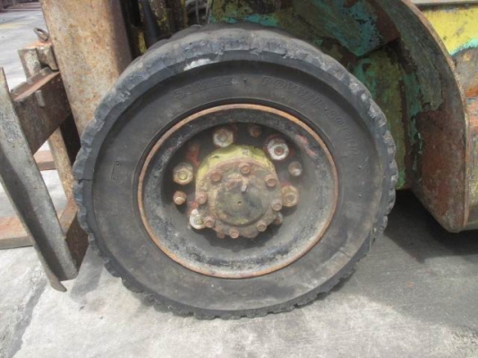 ขายโฟคลิฟ MITSUBISHI  รุ่น FG20 เครื่อง 4G63 เชื้อเพลิง เบนซิล ขนาด 2.5 ตัน 3ท่อน/สูง4 เมตร ขาย 115,000 บาท