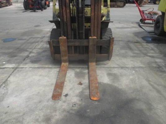 ขายโฟคลิฟ MITSUBISHI  รุ่น FG20 เครื่อง 4G63 เชื้อเพลิง เบนซิล ขนาด 2.5 ตัน 3ท่อน/สูง4 เมตร ขาย 115,000 บาท