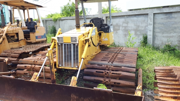 รถดัน D20PLL-5 มี-7 ด้วย แทรคกว้างพิเศษ สนใจติดต่อ 0918897757 รถดัน D20PLL-5 มี-7 ด้วย แทรคกว้างพิเศษ สนใจติดต่อ 0918897757