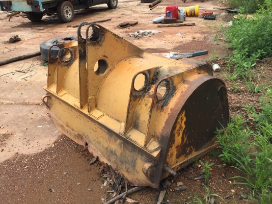 Komatsu SD20 บุ้งกี่มีให้ครับ มีวีดีโอด้วยครับ สนใจทักไลนมา