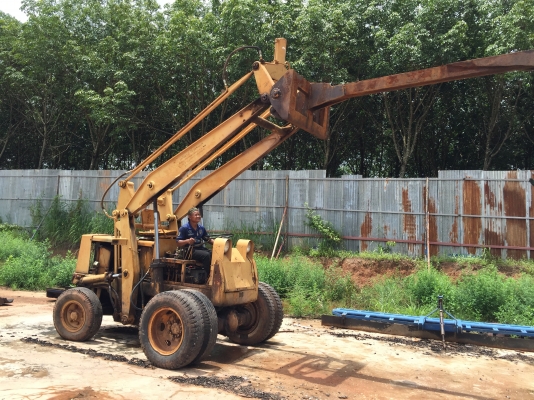 Komatsu SD20 บุ้งกี่มีให้ครับ มีวีดีโอด้วยครับ สนใจทักไลนมา