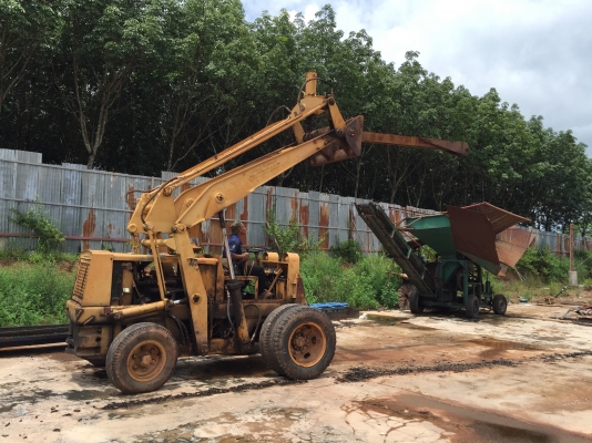 Komatsu SD20 บุ้งกี่มีให้ครับ มีวีดีโอด้วยครับ สนใจทักไลนมา