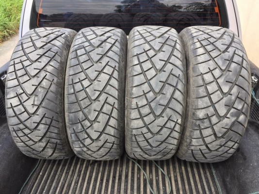 ยางป้ายแดง Wideway 255 55 18 ปี17 ดอกป้ายแดง เนื้อนิ่มๆ ใช้ยาว ราคาเร้าใจ