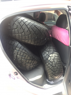 ยางป้ายแดง Wideway 255 55 18 ปี17 ดอกป้ายแดง เนื้อนิ่มๆ ใช้ยาว ราคาเร้าใจ