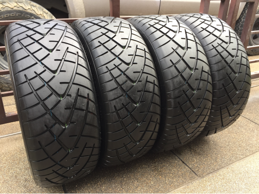 ยางป้ายแดง Wideway 255 55 18 ปี17 ดอกป้ายแดง เนื้อนิ่มๆ ใช้ยาว ราคาเร้าใจ