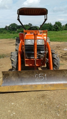ขายรถไถนาคูโบต้า 34แรงม้า พร้อม ใบมีด ผานพรวน