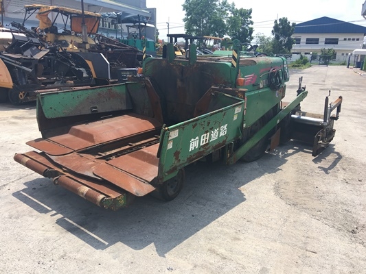 SUMITOMO : HB60W-2 2/4WD ปี2005 6,500ชม.จากญี่ปุ่นครับ SUMITOMO : HB60W-2 2/4WD ปี2005 6,500ชม.จากญี่ปุ่นครับ