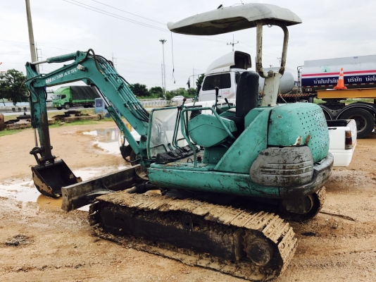 ขายด่วน!!!Komatsu PC40-7 มีไลน์หัวเจาะสภาพพร้อมใช้ค่ะ