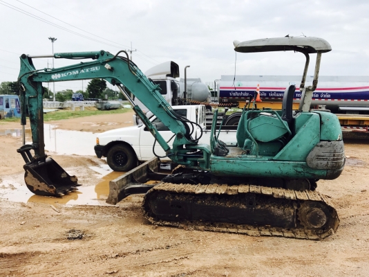 ขายด่วน!!!Komatsu PC40-7 มีไลน์หัวเจาะสภาพพร้อมใช้ค่ะ