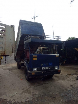 อีแต๋นสี่ล้อดั๊ม อีแต๋นสี่ล้อดั๊ม