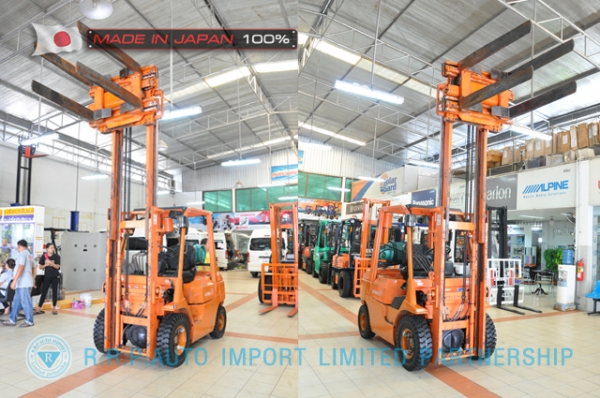 ขายรถโฟล์คลิฟท์มือสอง TOYOTA รุ่น 7FG25-16316 นำเข้าจากประเทศญี่ปุ่น 100\% ไม่เคยใช้งานในไทย