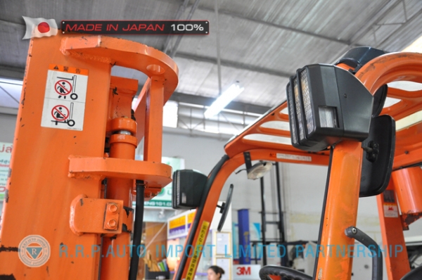 ขายรถโฟล์คลิฟท์มือสอง TOYOTA รุ่น 7FG25-16316 นำเข้าจากประเทศญี่ปุ่น 100\% ไม่เคยใช้งานในไทย