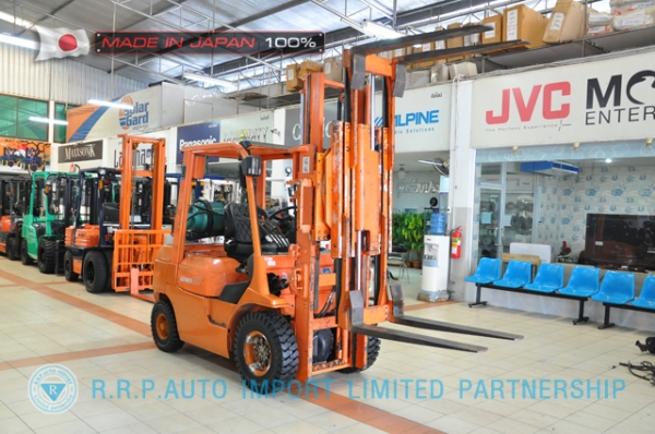 ขายรถโฟล์คลิฟท์มือสอง TOYOTA รุ่น 7FG25-16316 นำเข้าจากประเทศญี่ปุ่น 100\% ไม่เคยใช้งานในไทย