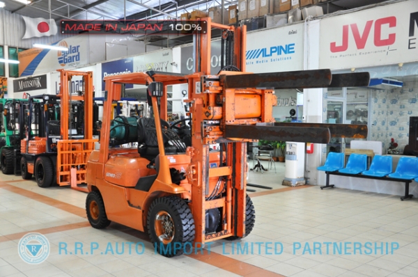 ขายรถโฟล์คลิฟท์มือสอง TOYOTA รุ่น 7FG25-16316 นำเข้าจากประเทศญี่ปุ่น 100\% ไม่เคยใช้งานในไทย