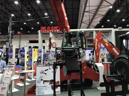 ขายรถตักหน้าขุดหลัง สำหรับหน่วยงานราชการและเอกชน ขายรถตักหน้าขุดหลัง สำหรับหน่วยงานราชการและเอกชน