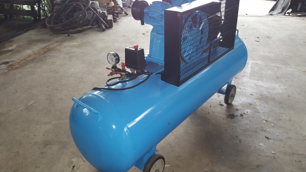 3 แรง 200 ลิตร รหัสสินค้า C1 - 1 ไฟ 220 v