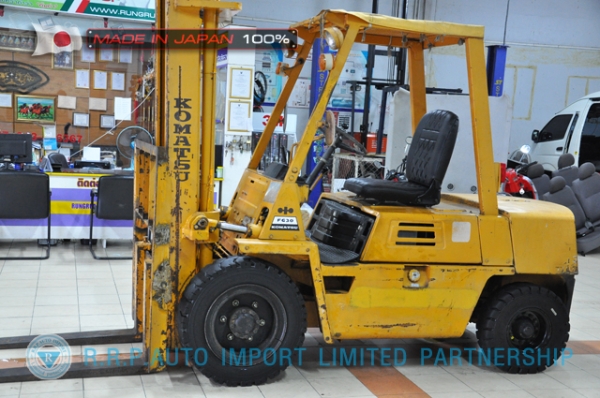 ขายรถโฟล์คลิฟท์มือสอง KOMASTSU รุ่น FG30-70464 นำเข้าจากประเทศญี่ปุ่น 100\% ไม่เคยใช้งานในไทย
