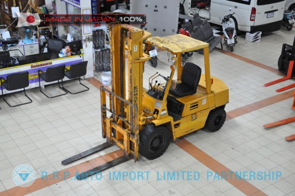 ขายรถโฟล์คลิฟท์มือสอง KOMASTSU รุ่น FG30-70464 นำเข้าจากประเทศญี่ปุ่น 100\% ไม่เคยใช้งานในไทย