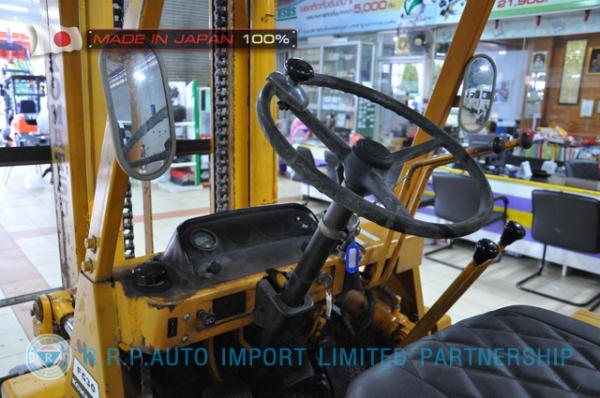 ขายรถโฟล์คลิฟท์มือสอง KOMASTSU รุ่น FG30-70464 นำเข้าจากประเทศญี่ปุ่น 100\% ไม่เคยใช้งานในไทย