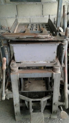 ขายเครื่องอัดอิฐบล็อก 2 ก้อน 70,000 สนใจโทร 0863719936 ด่วน++ ขายเครื่องอัดอิฐบล็อก 2 ก้อน 70,000 สนใจโทร 0863719936 ด่วน++