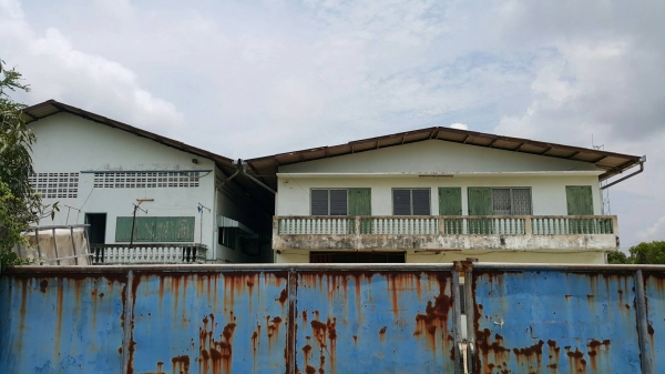 ขายถูก ที่ดินเนื้อที่ 1-1-70 ไร่ พร้อมโกดัง 2 หลัง อยู่ถนนสามพราน 12 พื้นที่สีชมพู เขตจังหวัดนครปฐม ขายถูก ที่ดินเนื้อที่ 1-1-70 ไร่ พร้อมโกดัง 2 หลัง อยู่ถนนสามพราน 12 พื้นที่สีชมพู เขตจังหวัดนครปฐม