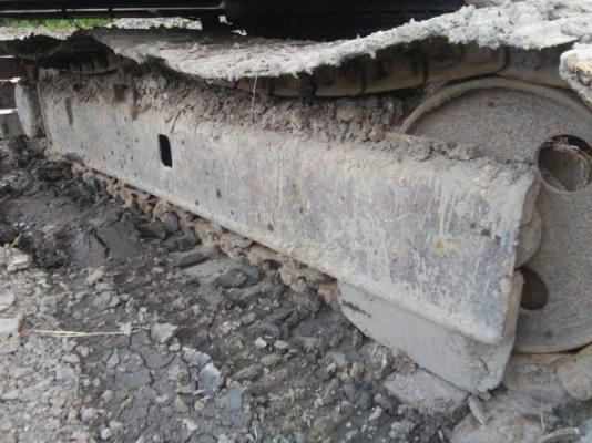 ขาย 325,000 KOMATSU pc 100-3 พร้อมหัวเจาะ เครื่องดี ปั้มแรง เอวขยับนิดๆ ช่วงล่างแน่น  รถอยู่ กรุงเทพฯ โทร&amp;ไอดีไลน์ 0610710295