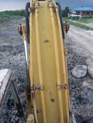 ขาย 325,000 KOMATSU pc 100-3 พร้อมหัวเจาะ เครื่องดี ปั้มแรง เอวขยับนิดๆ ช่วงล่างแน่น  รถอยู่ กรุงเทพฯ โทร&amp;ไอดีไลน์ 0610710295