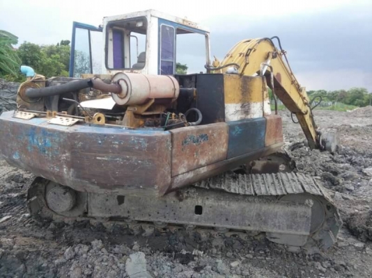 ขาย 325,000 KOMATSU pc 100-3 พร้อมหัวเจาะ เครื่องดี ปั้มแรง เอวขยับนิดๆ ช่วงล่างแน่น  รถอยู่ กรุงเทพฯ โทร&amp;ไอดีไลน์ 0610710295