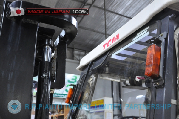ขายรถโฟล์คลิฟท์มือสอง TCM รุ่น FA30D-09P00569 นำเข้าจากประเทศญี่ปุ่น 100\% ไม่เคยใช้งานในไทย