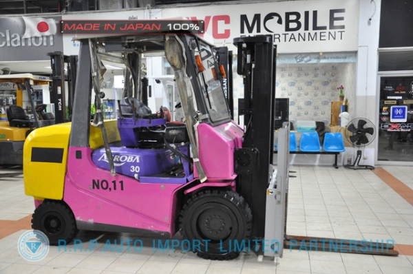 ขายรถโฟล์คลิฟท์มือสอง TCM รุ่น FA30D-09P00569 นำเข้าจากประเทศญี่ปุ่น 100\% ไม่เคยใช้งานในไทย