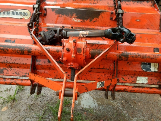 ขายด่วนโรตารีจอบหมุนRX180Fตรงรุ่น4708สภาพสวยพร้อมใชงาน