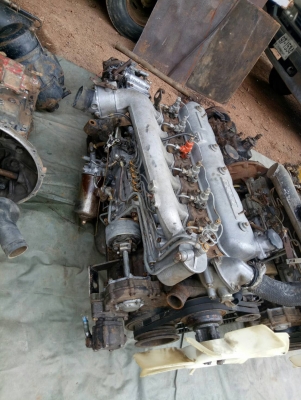 ขายด่วนเครื่องเกียร์ อีซูซุ6BD1พร้อมเกียร์ฝากหม้อน้ำกรองอากาศพร้อมใช้เครื่องติดดีไม่มีไอ ขายด่วนเครื่องเกียร์ อีซูซุ6BD1พร้อมเกียร์ฝากหม้อน้ำกรองอากาศพร้อมใช้เครื่องติดดีไม่มีไอ