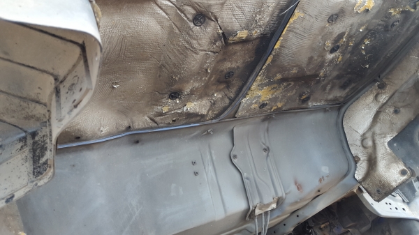 ขายNQR150เทอร์โบอินเตอร์ 6เกียร์ เครื่องดี คัทซีสวยมากยาว5.50m