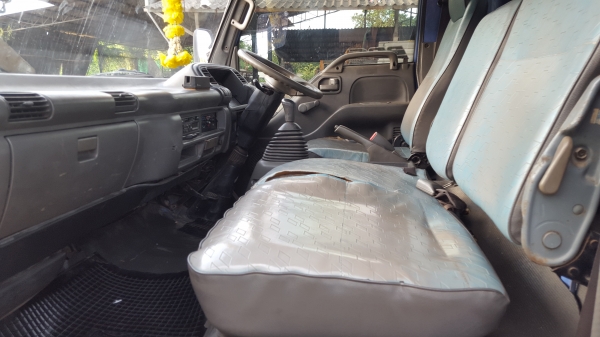 ขายNQR150เทอร์โบอินเตอร์ 6เกียร์ เครื่องดี คัทซีสวยมากยาว5.50m