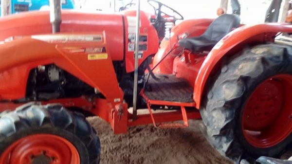 รถไถ่คูโบต้า4708 ปี่2555 (คานโค้ง) ดันหน้า ผาลหลัง24*5 พร้อมโรตารี่