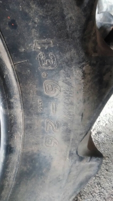 ยางรถไถขอบ13-6-26คับ