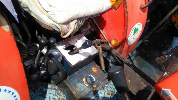 รถไถสิงห์สยามพร้อมใบมีดคับส่งใด้ทุกจังหวัดคับ รถไถสิงห์สยามพร้อมใบมีดคับส่งใด้ทุกจังหวัดคับ