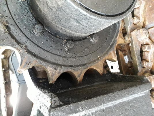 ขายkomatsu pc40-7 มีเอกสารจดทะเบียน เครื่องแน่น สลักบูชแน่นทุกจุด ช่วงล่างเต็ม ระบบไฮโดรลิคเร็วแรงไม