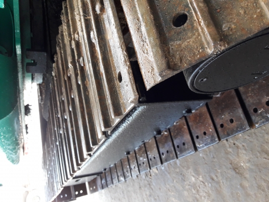 ขายkomatsu pc40-7 มีเอกสารจดทะเบียน เครื่องแน่น สลักบูชแน่นทุกจุด ช่วงล่างเต็ม ระบบไฮโดรลิคเร็วแรงไม