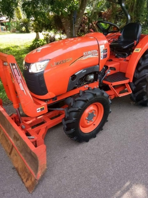 L3608SP รถเกรดเอ! สวยมากๆ #เหมือนได้รถใหม่ #ใช้งานแค่219 ชม. อุปกรณ์ครบ  เล่มพร้อม 0822989243 แม็ก