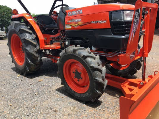 ขาย L4508Di ใบดันหน้า + ผาน6/22 ช้าง ราคา260000บ 0819711186