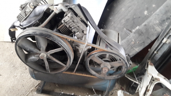 ปั้มลม Iwata ปั้มลม Iwata