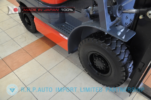 ขายรถโฟล์คลิฟท์มือสอง TOYOTA รุ่น 6FG15-31902 นำเข้าจากประเทศญี่ปุ่น 100\% ไม่เคยใช้งานในไทย