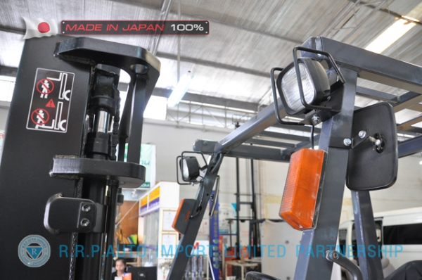 ขายรถโฟล์คลิฟท์มือสอง TOYOTA รุ่น 6FG15-31902 นำเข้าจากประเทศญี่ปุ่น 100\% ไม่เคยใช้งานในไทย