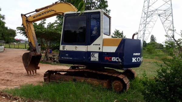 ขายรถแบคโค PC60L-6 สภาพสวยพร้อมใช้งาน ราคา450,000 สนใจโทร 090-8588220 093-3258446 www.narong2truck.com www.truck.in.th/498 https://www.facebook.com/narong2truck/ ID: narong498 ID: 0984610380 เพจ Facebook ณรงค์ ซื้อขายรถมือสอง กลุ่ม Facebook ณรงค์ ซื้อขายร