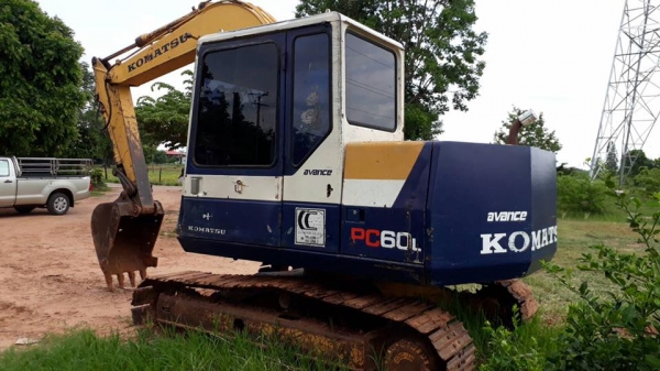 ขายรถแบคโค PC60L-6 สภาพสวยพร้อมใช้งาน ราคา450,000 สนใจโทร 090-8588220 093-3258446 www.narong2truck.com www.truck.in.th/498 https://www.facebook.com/narong2truck/ ID: narong498 ID: 0984610380 เพจ Facebook ณรงค์ ซื้อขายรถมือสอง กลุ่ม Facebook ณรงค์ ซื้อขายร