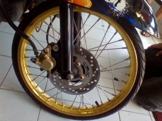 ล้อหน้าล้อหลังพร้อมดุม fino ขอบ 17