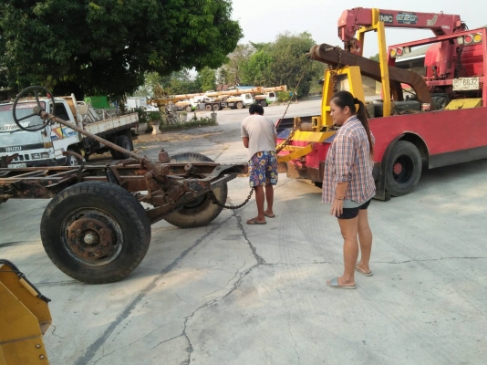 ขายแซซซี 10 ล้อหัวยาวอีซูซุพร้อมเล่มทะเบียน