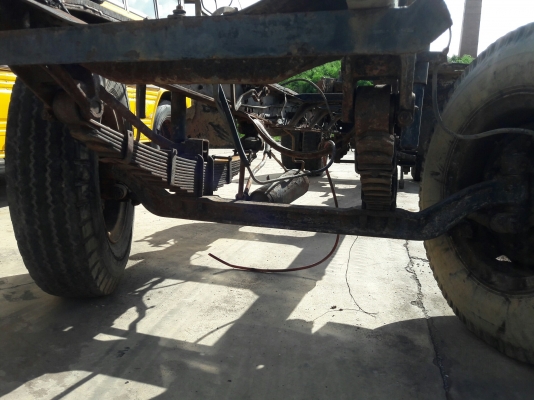 ขายแซซซี 10 ล้อหัวยาวอีซูซุพร้อมเล่มทะเบียน