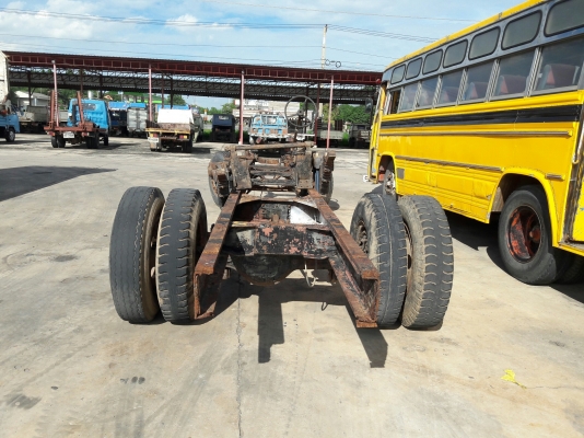 ขายแซซซี 10 ล้อหัวยาวอีซูซุพร้อมเล่มทะเบียน